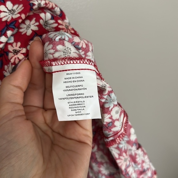 Juniors Lily Rose Tied Shoulder Skater Dress - Picture 6 of 7